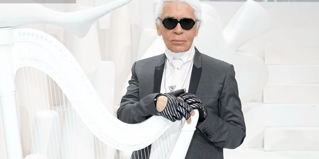 Karl Lagerfeld: "Ποτέ δεν κάπνιζα, δεν έπινα, ποτέ δεν έκανα ναρκωτικά. Δεν υπάρχει τίποτα πιο βαρετό από τους ανθρώπους που κάνουν όλα αυτά".