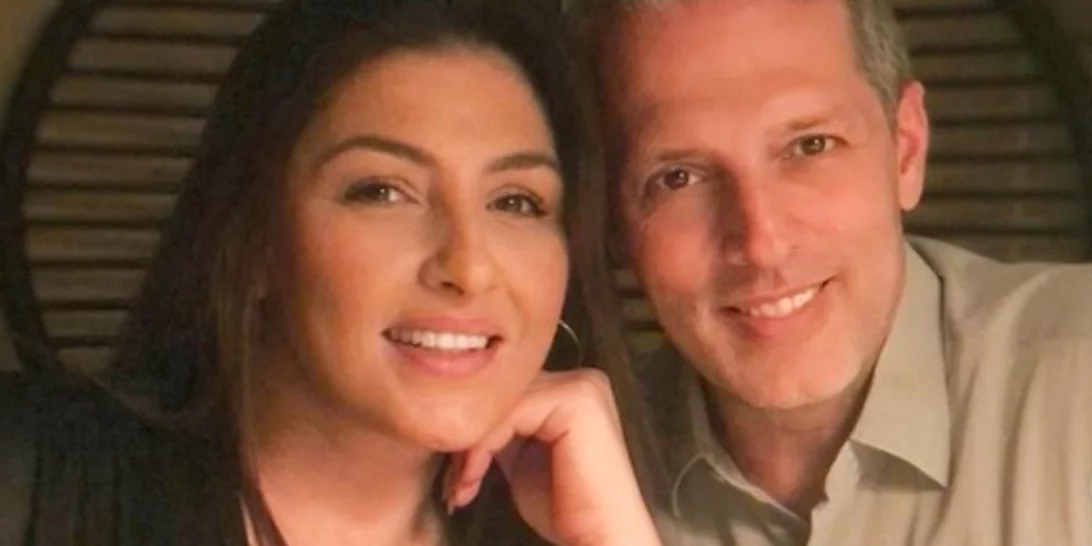 Γενέθλια για την Έλενα Παπαρίζου | Η σπάνια φωτογραφία με τον Ανδρέα Καψάλη και η ηλικία της