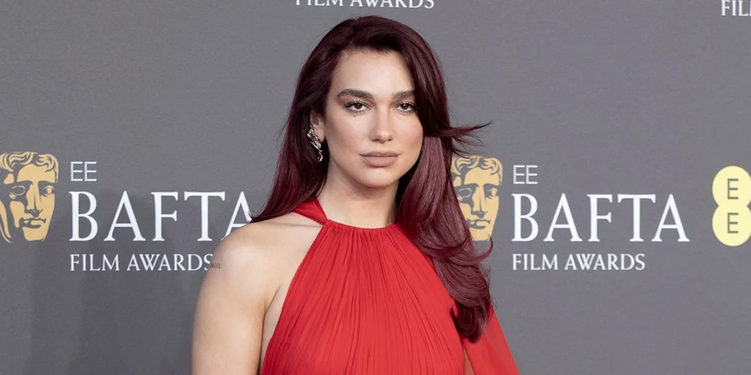 BAFTAs 2024 | Τα 10 πιο ενδιαφέροντα beauty looks στο κόκκινο χαλί
