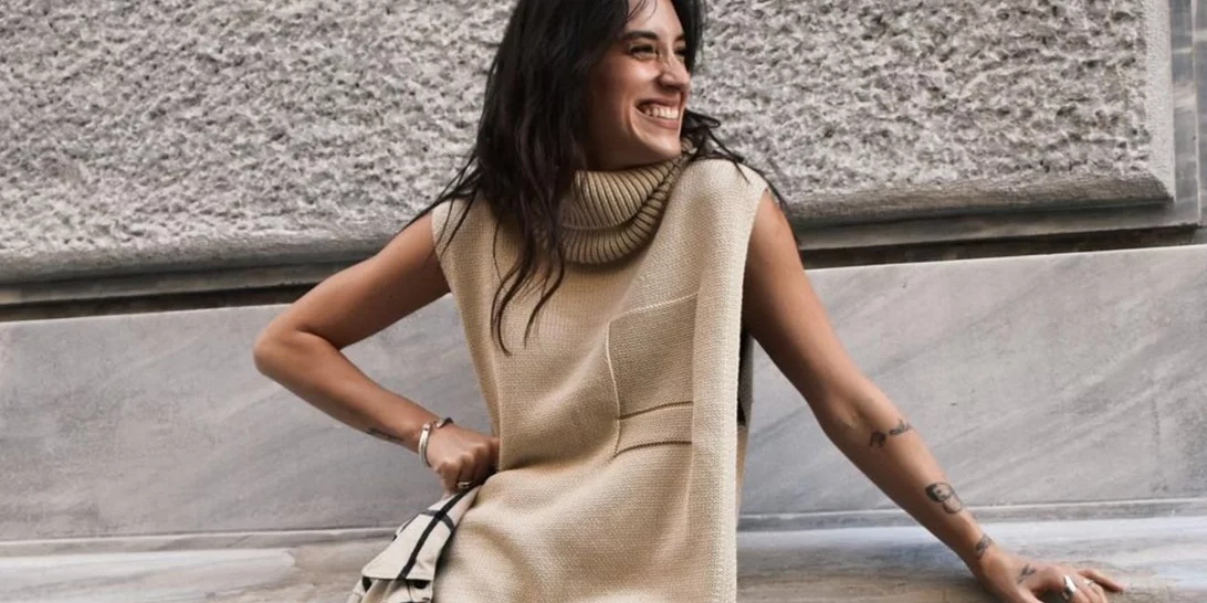 Η Ραφαέλα Ψαρρού υιοθέτησε το no pants trend με τον πιο κομψό τρόπο