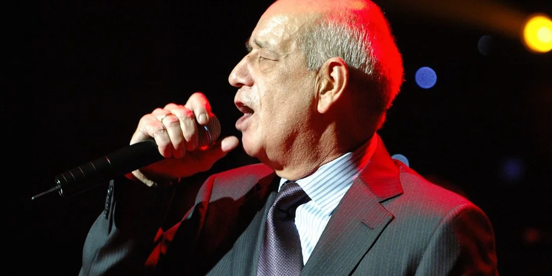 Δύο λόγια για τον Δημήτρη Μητροπάνο