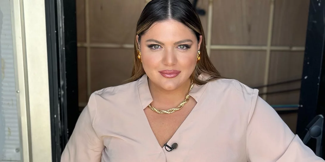 Η Δανάη Μπάρκα φόρεσε το πιο κολακευτικό σορτς για γυναίκες με καμπύλες