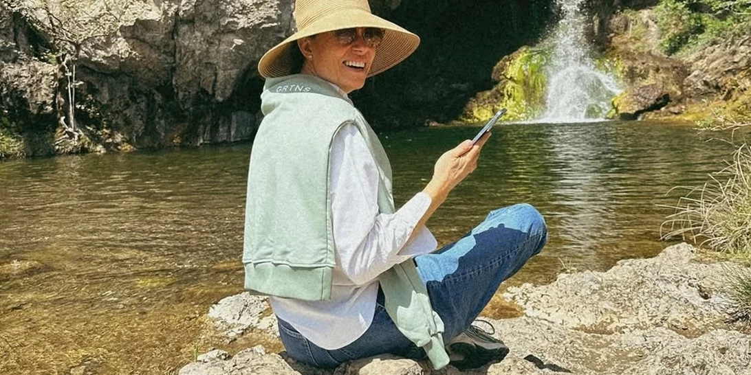 Πόσο ίδιες | Η Βίκυ Καγιά με τη Μπιάνκα σε μία άκρως καλοκαιρινή φωτογραφία