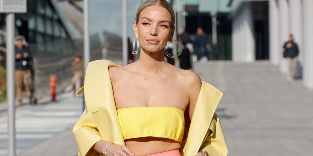 Βρήκαμε τα strapless σουτιέν που θα κάνουν το καλοκαιρινό ντύσιμό σου πιο εύκολο