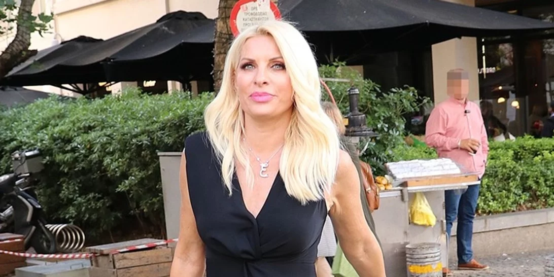 Ίδια η κόρη της Βαλέρια | Η Ελένη Μενεγάκη στο πρώτο της εξώφυλλο