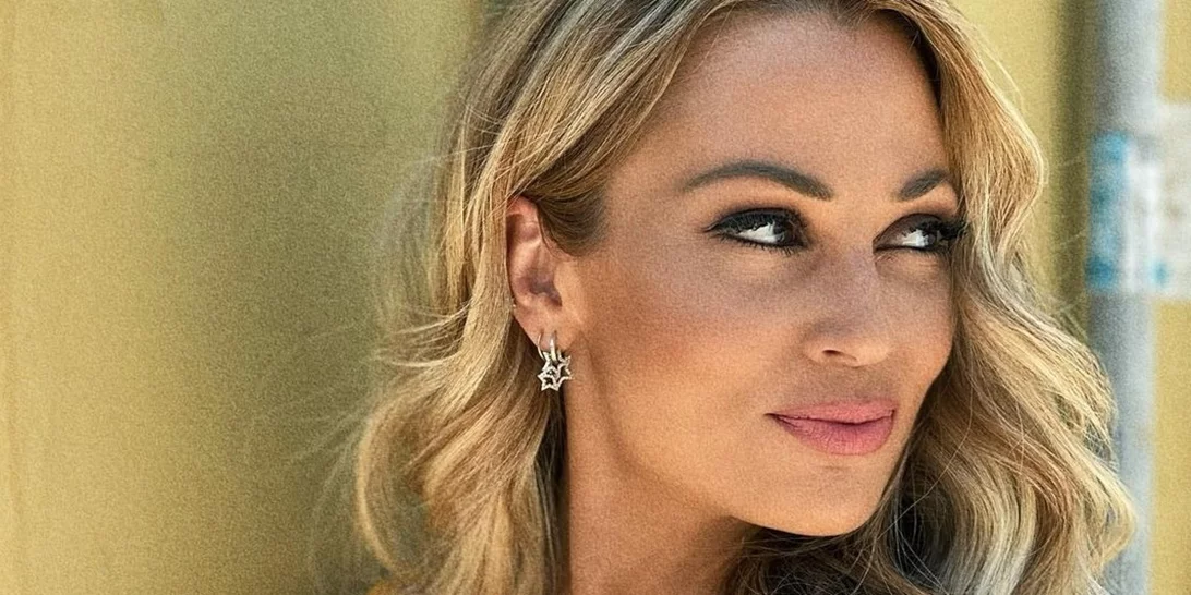 Η Ελένη Βουλγαράκη υιοθέτησε το κομψό μανικιούρ που προτιμούν διαχρονικά και οι Παριζιάνες