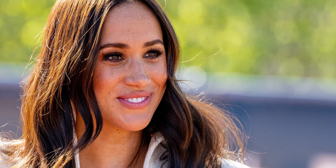 Meghan Markle | Η αγαπημένη της κρέμα σώματος για σύσφιξη και ενυδάτωση κοστίζει κάτω από 10 ευρώ