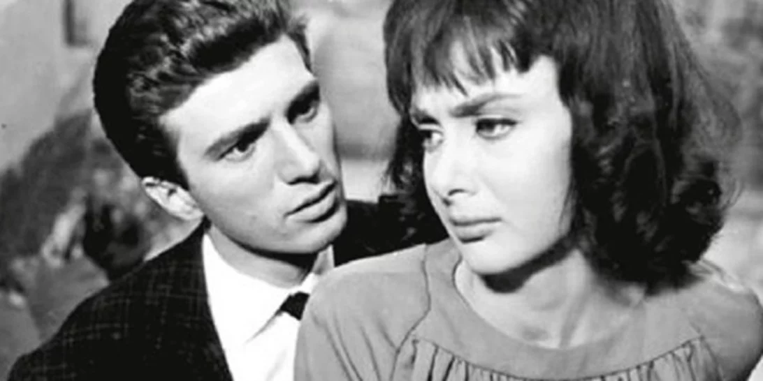 Γιάννης Φέρτης-Ξένια Καλογεροπούλου | Ο γάμος στο γραφικό εκκλησάκι 60 χρόνια πριν