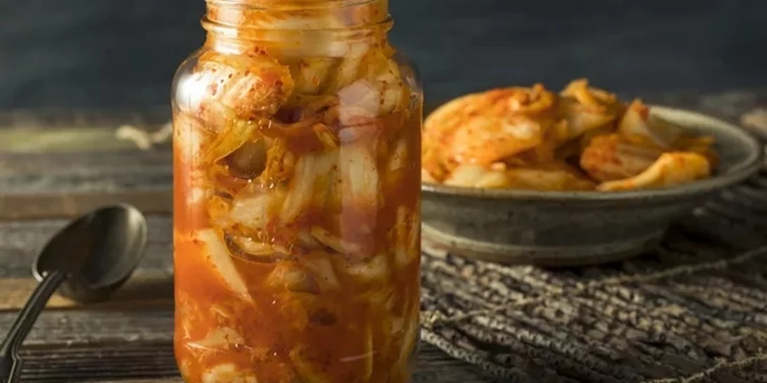 Kimchi | Το κορεάτικο τουρσί που κάνει θραύση – γεμάτο προβιοτικά και οφέλη για την καρδιά
