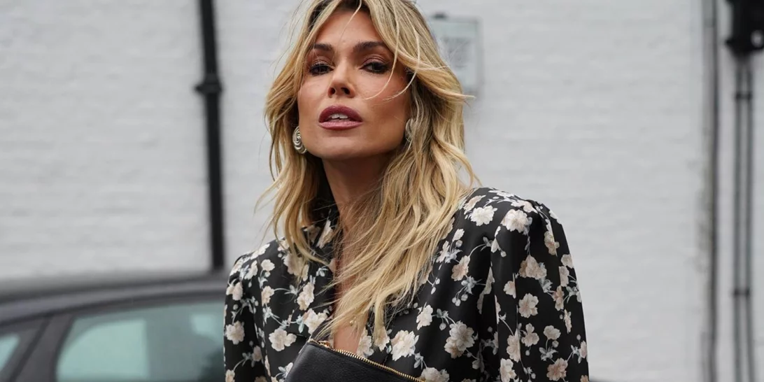 Η Βάσια Κωσταρά με το πανωφόρι που θα σε κρατήσει ζεστή όσο κρύο κι αν έχει