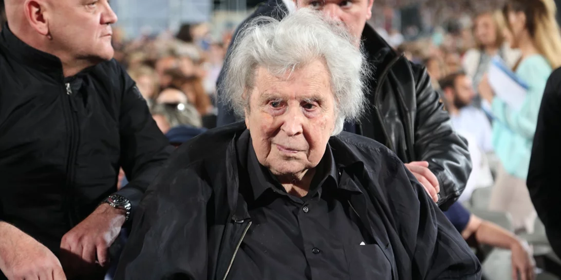 Μίκης Θεοδωράκης: Επιστολή "βόμβα" του Νίκου Κουρή μετά το άνοιγμα της διαθήκης - "Δεν διεκδικώ περιουσιακά στοιχεία"