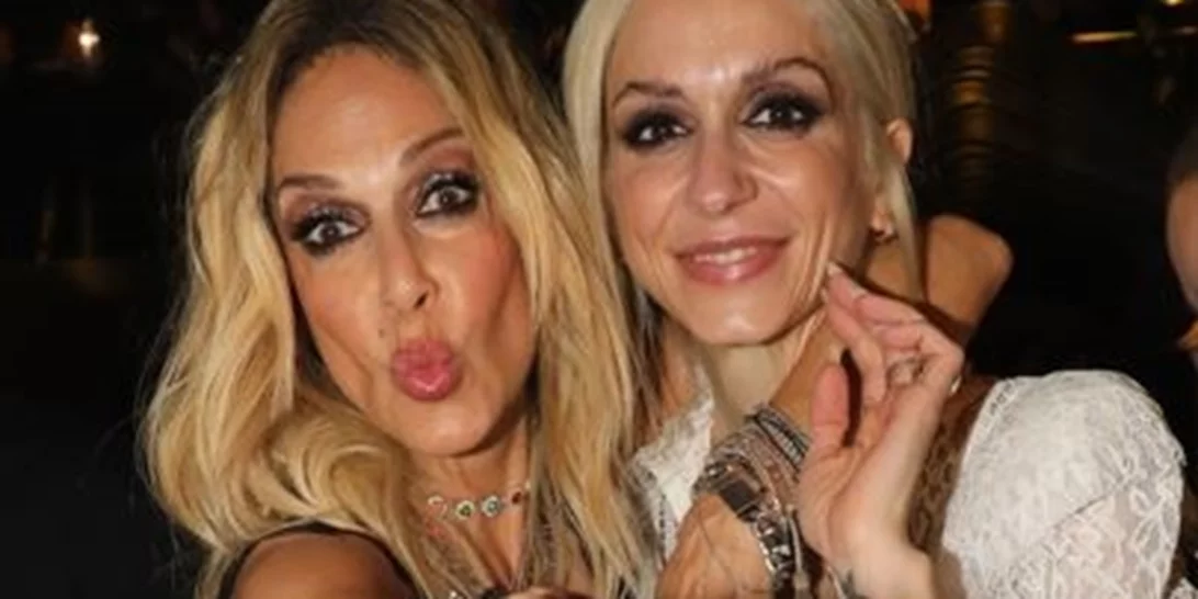 Σοφία Καρβέλα | Τα πολυτελή σνίκερς με τα οποία έχει "κολλήσει"