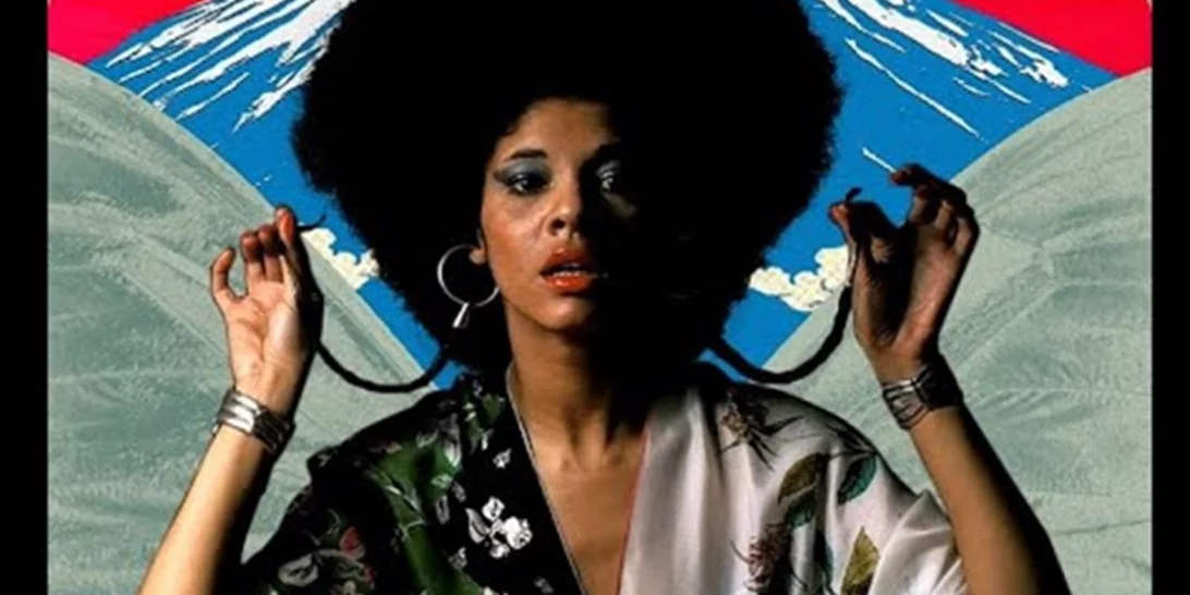 Betty Davis | Πέθανε η βασίλισσα της funk και σύζυγος του Miles Davis, σε ηλικία 77 ετών