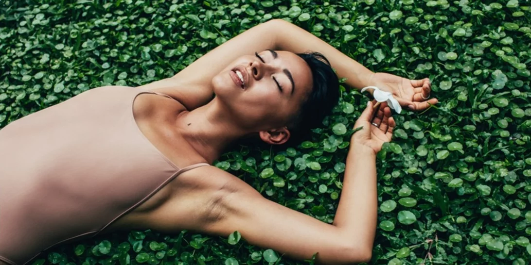 Αυτό είναι το καλύτερο φυσικό έλαιο περιποίησης για όλους τους τύπους μαλλιών