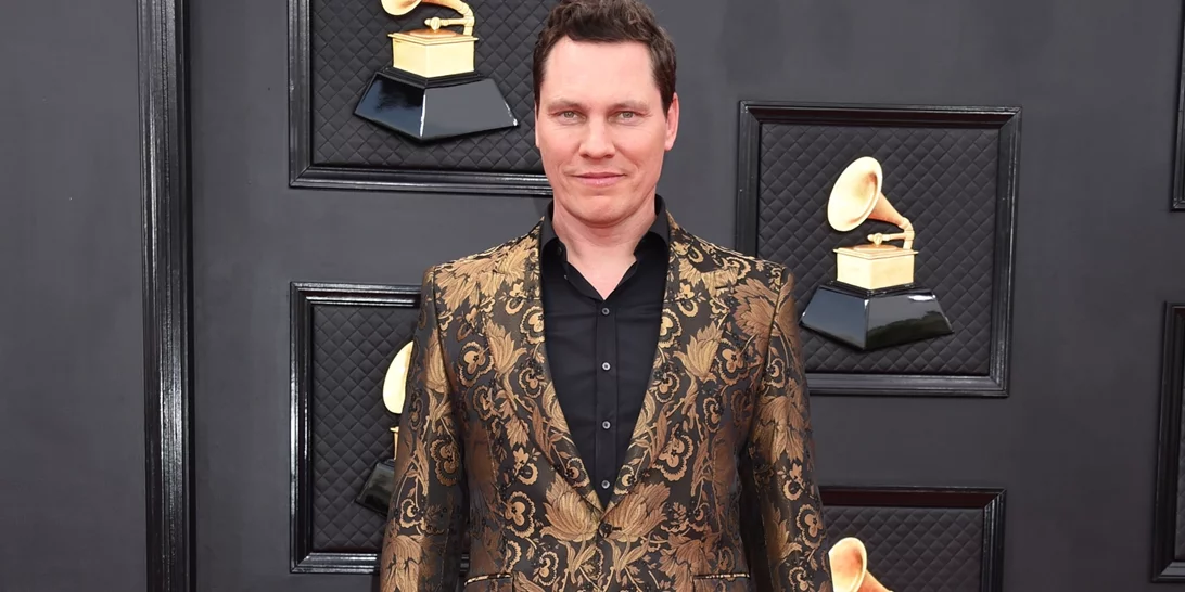 Ο Tiësto ακύρωσε την εμφάνισή του στο Super Bowl, λόγω "έκτακτης οικογενειακής ανάγκης"