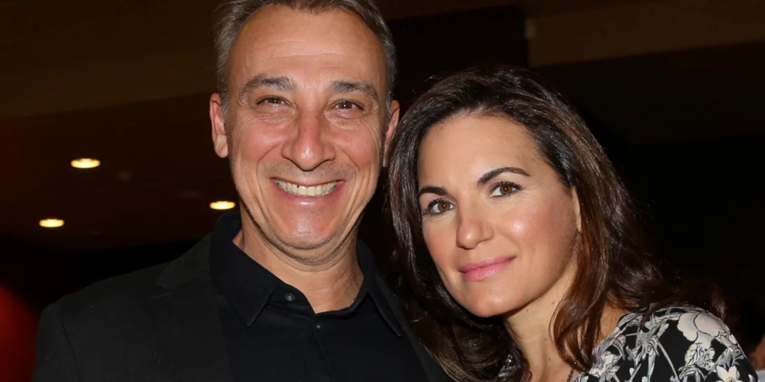 Ο Μίνως Μάτσας με καλούς φίλους | Η εικόνα του μετά την είδηση χωρισμού του από την Όλγα Κεφαλογιάννη