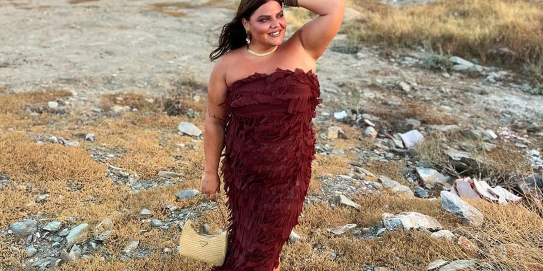 Βρήκαμε το back to the office look της Δανάης Μπάρκα από την H&M και κοστίζει λιγότερο από 30€