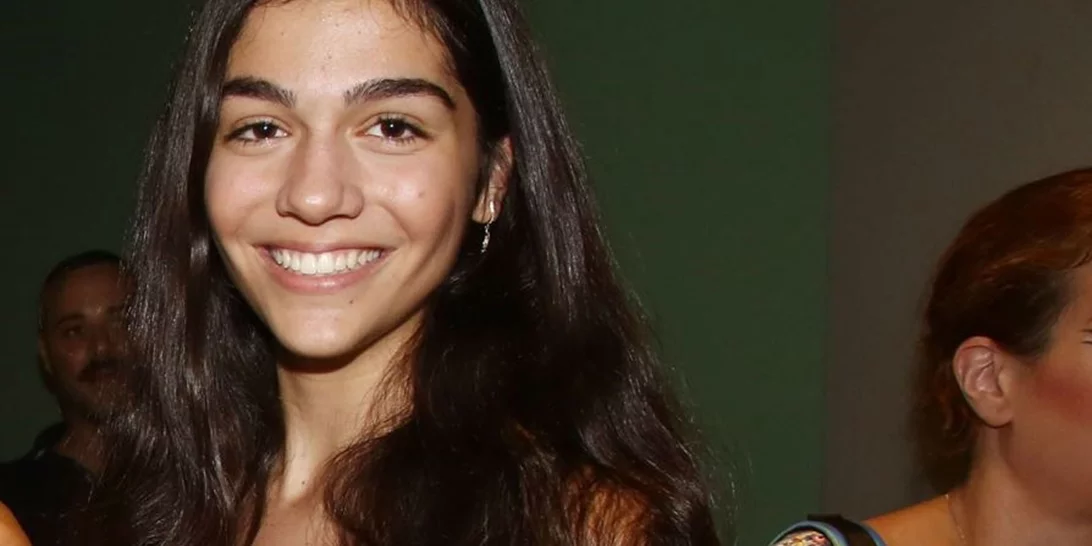 Με άψογες αναλογίες η Μελίνα Νικολαΐδη | Στην πλαζ με λεοπάρ μπικίνι