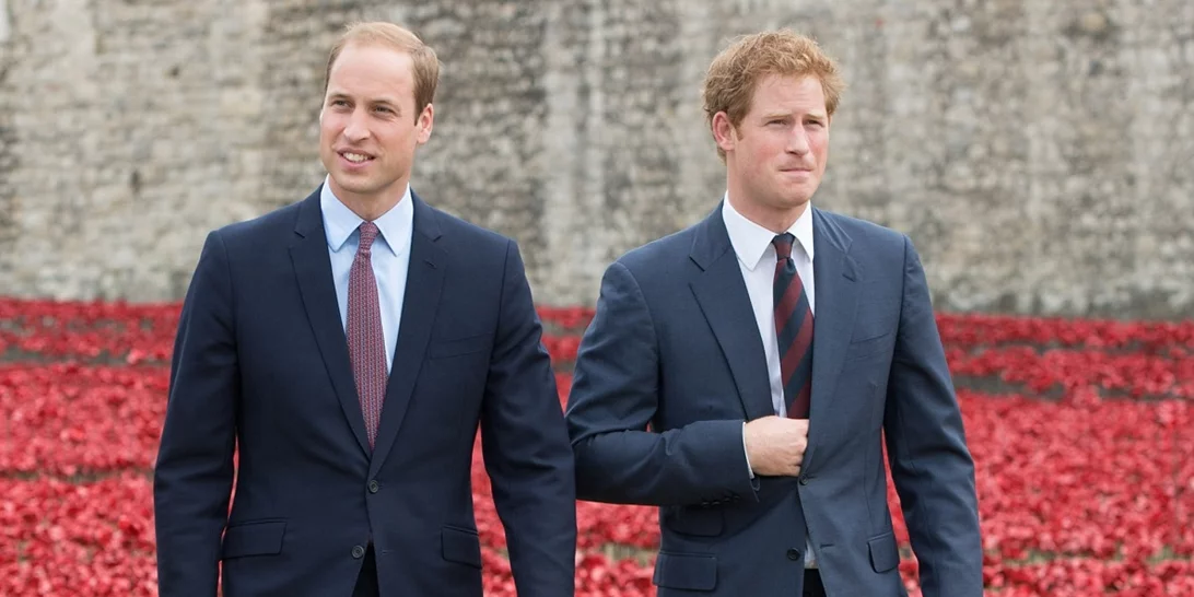 Ο πρίγκιπας Harry και ο πρίγκιπας William συναντιούνται ξανά μετά από ένα χρόνο στην κηδεία του παππού τους (pic)