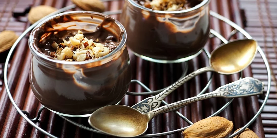 Νηστίσιμο προφιτερόλ της τεμπέλας ή αλλιώς το πιο λαχταριστό σοκολατένιο γλυκό της στιγμής