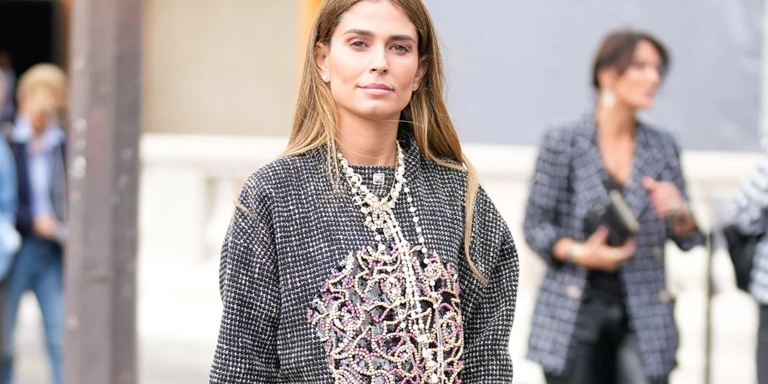 Οι κομψοί τρόποι για να φορέσεις ένα ανοιξιάτικο πουλόβερ