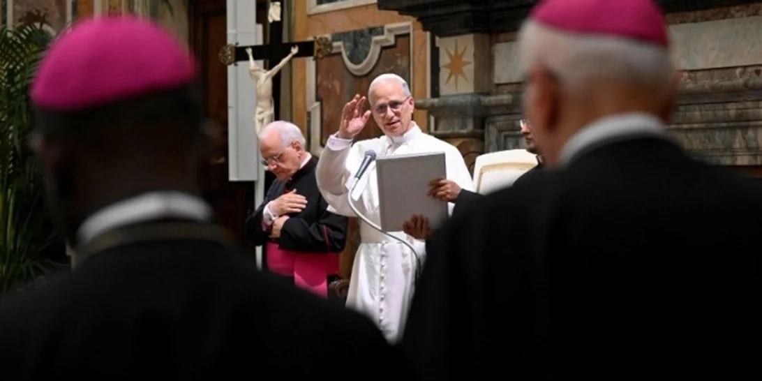 Ιστορική συνάντηση του Αl Pacino με τον Πάπα Λέοντα ΙΔ’ στο Βατικανόl