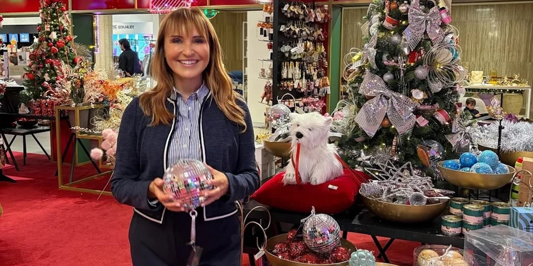 Μάρα Ζαχαρέα | Η υπέροχη προσθήκη που ολοκλήρωσε τον γιορτινό στολισμό του σαλονιού της