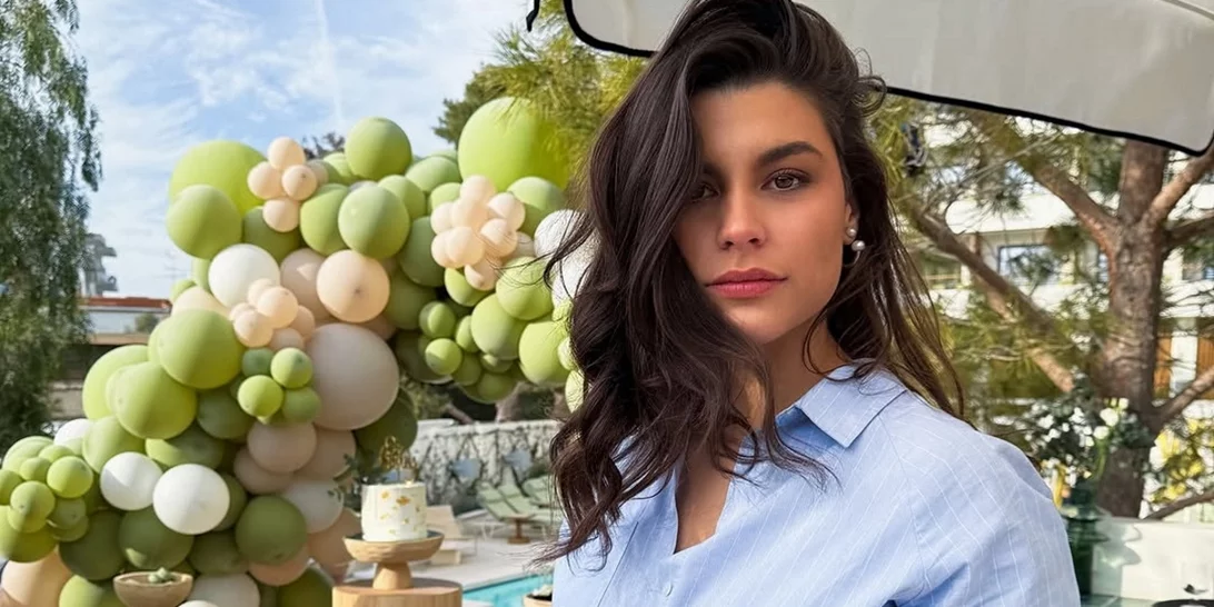 Δανάη Παππά | Έκλεψε τις εντυπώσεις στο Φεστιβάλ Βενετίας με τo αιθέριο beauty look της