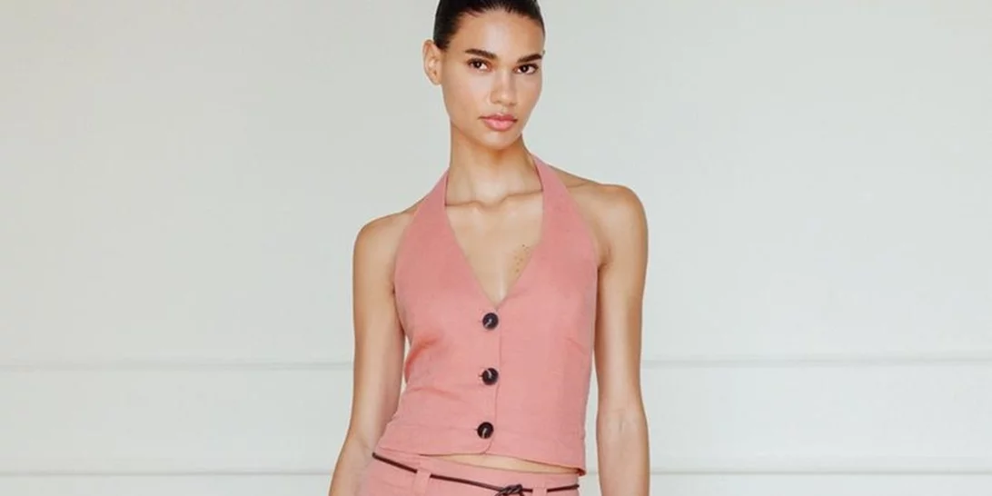 Το λινό co-set από τη Zara που θα φορέσεις με την επιστροφή σου στο γραφείο