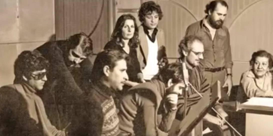 Η επαναστατική ραδιοφωνική εκπομπή "Εδώ Λιλιπούπολη" παραδίδει ακόμα μαθήματα δημοσιογραφίας