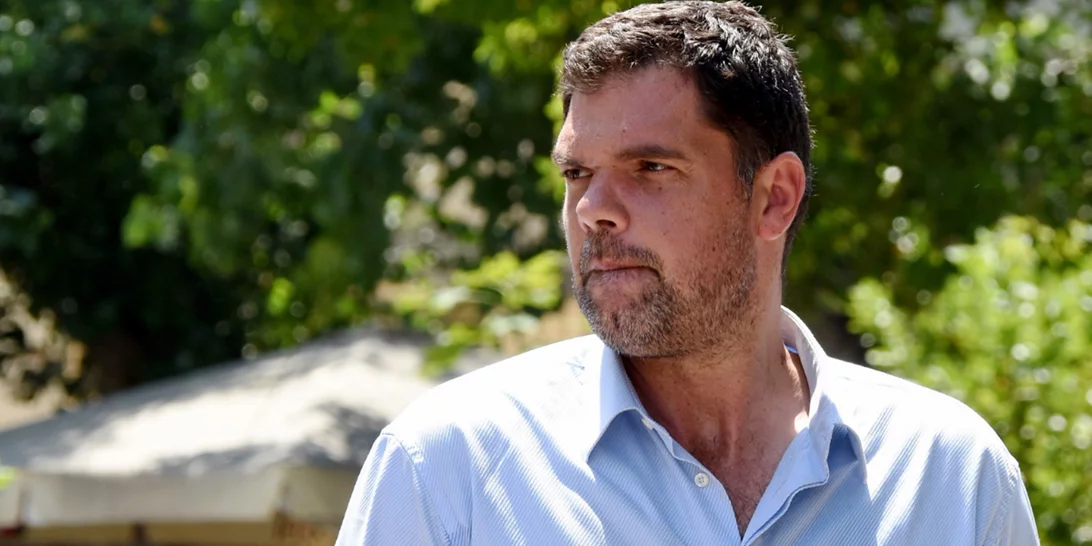 Δημήτρης Παπανικολάου | To βίντεο με τον 24χρονο Παραολυμπιονίκη, Νίκο Παπαγγελή, που κάνει τον γύρο του Διαδικτύου και τα συγκινητικά λόγια που αντάλλαξαν