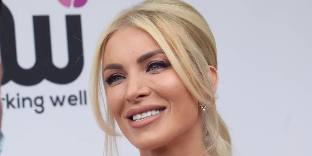 Το Toi-Moi φόρεμα της Κατερίνας Καινούργιου που θα μπορούσες να βάλεις και στον γάμο σου