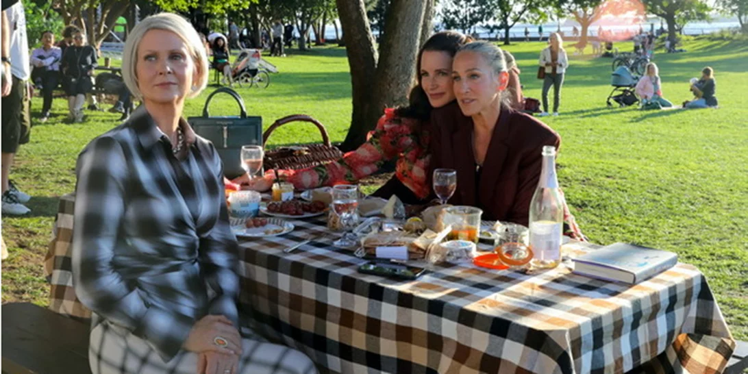 Οι πρωταγωνίστριες του Sex and the City "γυρίζουν" την πλάτη στον Μr. Big