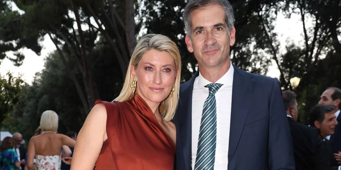 Σία Κοσιώνη | Με καλοκαιρινό μακιγιάζ στη δεξίωση για την αποκατάσταση της Δημοκρατίας στο Προεδρικό Μέγαρο