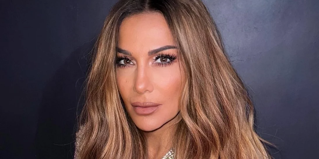 Thick & Voluminous | Το πανεύκολο τρικ της Δέσποινας Βανδή για πλούσιο όγκο στα μαλλιά