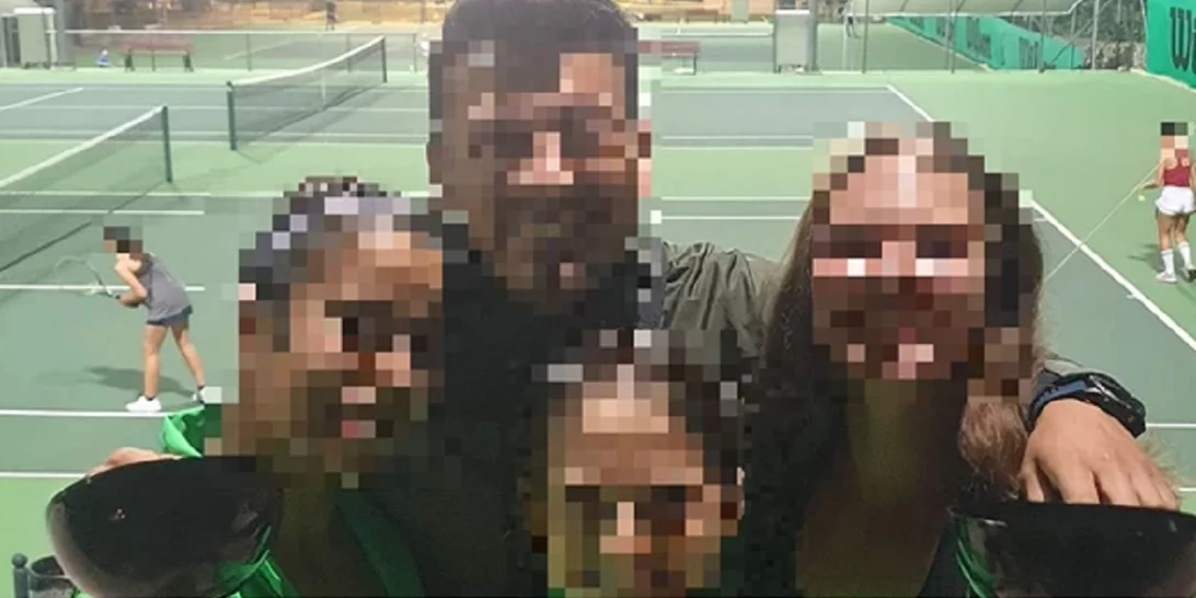 Αυτός είναι ο προπονητής τένις στα βόρεια προάστια, που συνελήφθη για σεξουαλική κακοποίηση ανήλικων αθλητριών