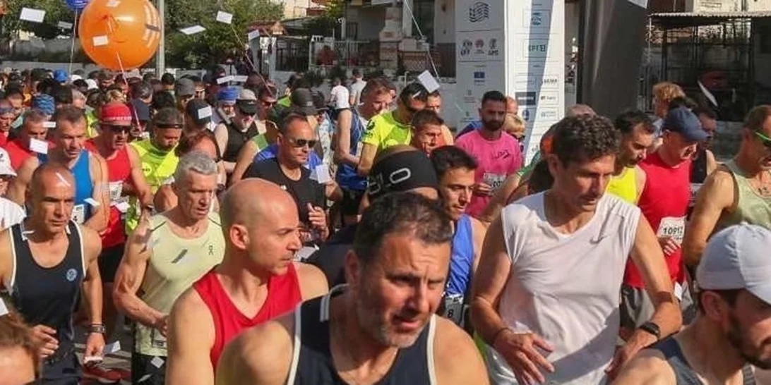 Oι κυκλοφοριακές ρυθμίσεις για τον 41ο Αυθεντικό Μαραθώνιο Αθηνών - Τα τηλέφωνα που μπορούν να καλούν οι πολίτες για πληροφορίες