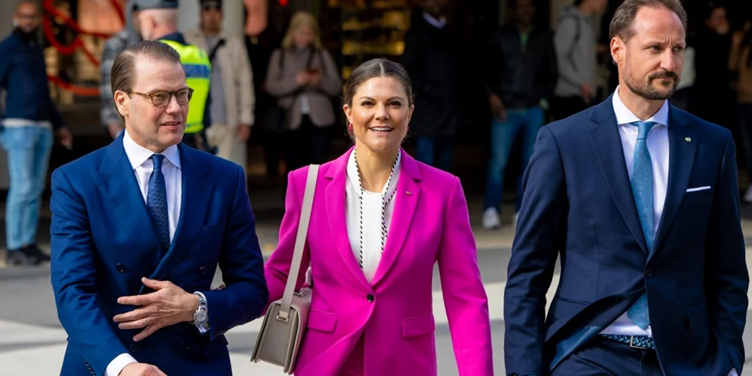 Η πριγκίπισσα Βικτώρια της Σουηδίας με Zara κοστούμι στην απόχρωση της σεζόν