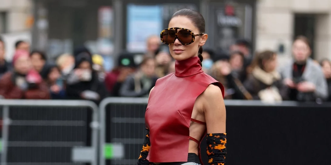 Μαξιμαλισμός, πολυτέλεια & γενναίες δόσεις glam | Οι καλύτερες street style εμφανίσεις της Paris Couture Week