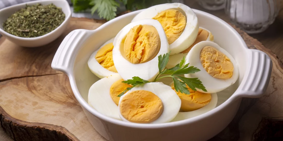 Βραστά αυγά για αδυνάτισμα | Πώς μπορούν να σε βοηθήσουν στην απώλεια βάρους;