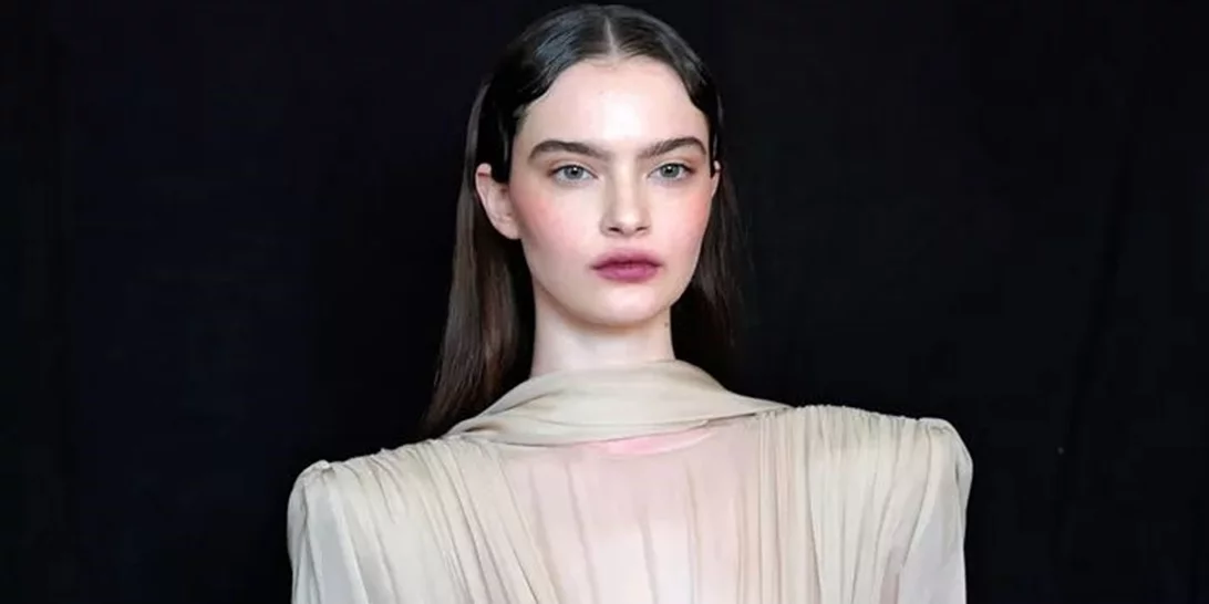 Reverse Aging | 5 θαυματουργές κινήσεις που μειώνουν τις ρυτίδες στα μάτια και γυρνούν τον χρόνο πίσω