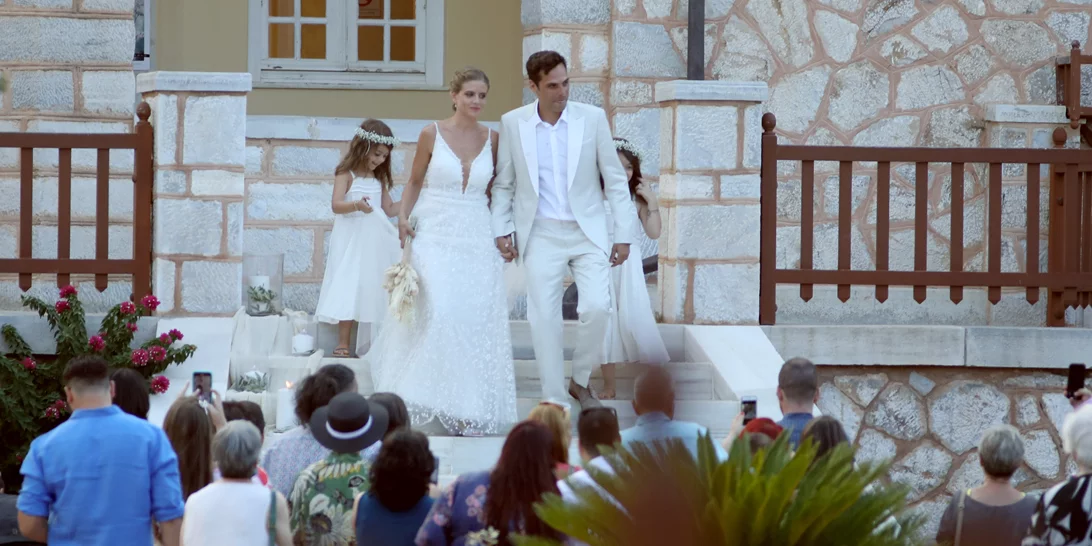 Δανάη Μιχαλάκη – Γιώργος Παπαγεωργίου | Οι νέες τρυφερές φωτογραφίες από τον γάμο τους