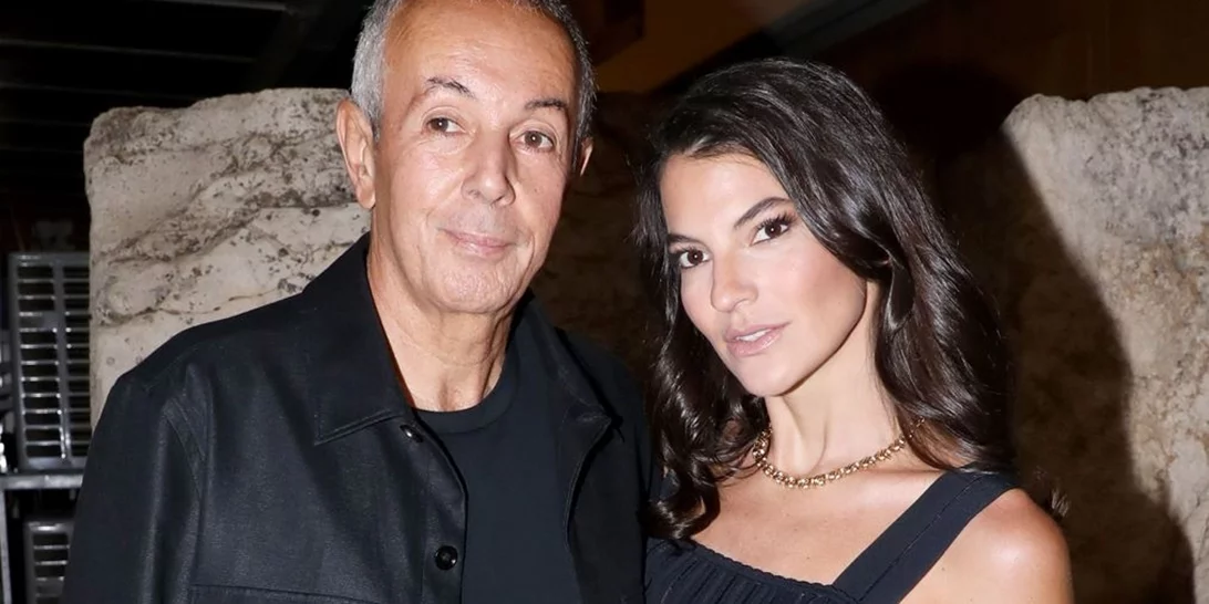 Γιάννης και Δήμητρα Κούστα | Αγκαλιασμένοι σε βραδινή έξοδο - Με λαμπερή δημιουργία η σύζυγος του εφοπλιστή