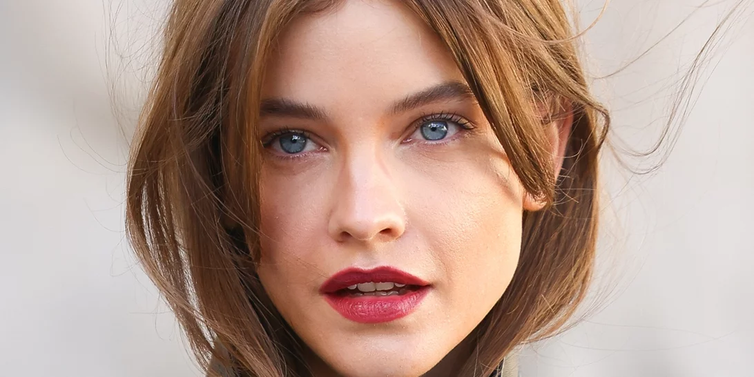 Θες γωνίες μοντέλου; Κάνε αυτές τις "γκριμάτσες" και δες το πρόσωπό σου να μεταμορφώνεται