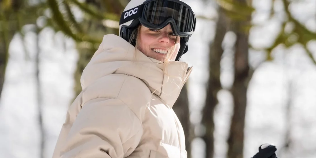 Αυτό είναι το ιδανικό μπουφάν για κρύο και χιόνι από την Oysho | Θα το βρεις σε έκπτωση