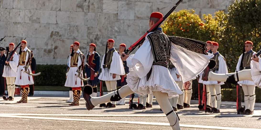 25η Μαρτίου | Κορυφώνονται οι εκδηλώσεις για την εθνική επέτειο - Live η μεγάλη στρατιωτική παρέλαση στην Αθήνα