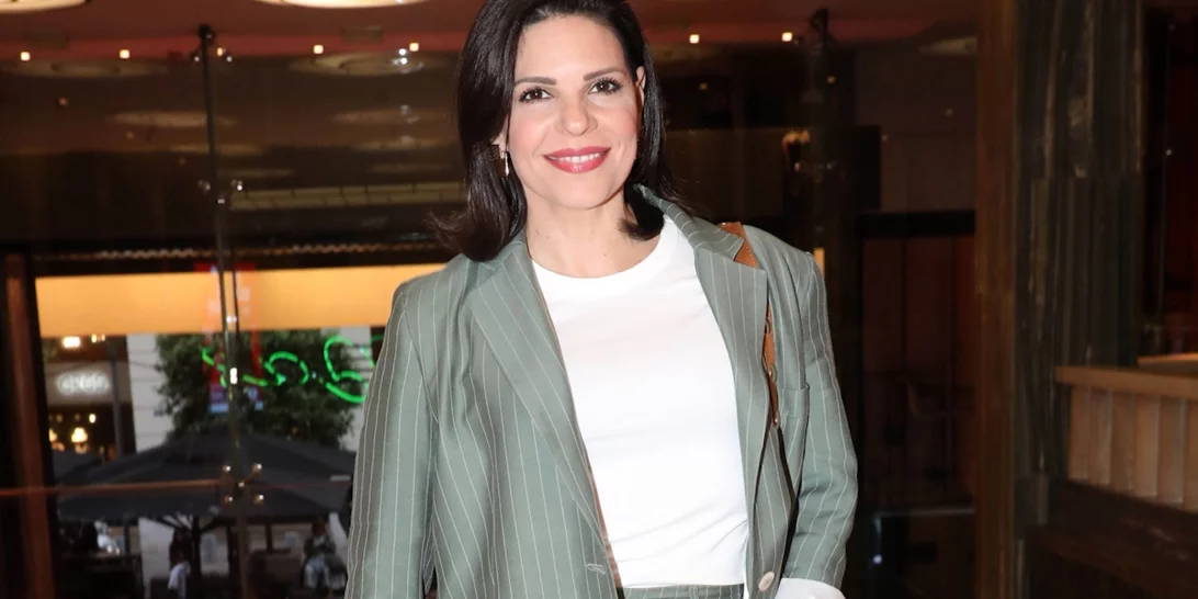 Η Μαρίνα Ασλάνογλου απαθανατίζει τον Κωνσταντίνο Πέππα στο "Porto Leone"