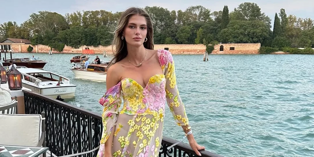 Αμαλία Κωστοπούλου | Στην Εβδομάδα Μόδας της Νέας Υόρκης με το vintage ρολόι του μπαμπά της