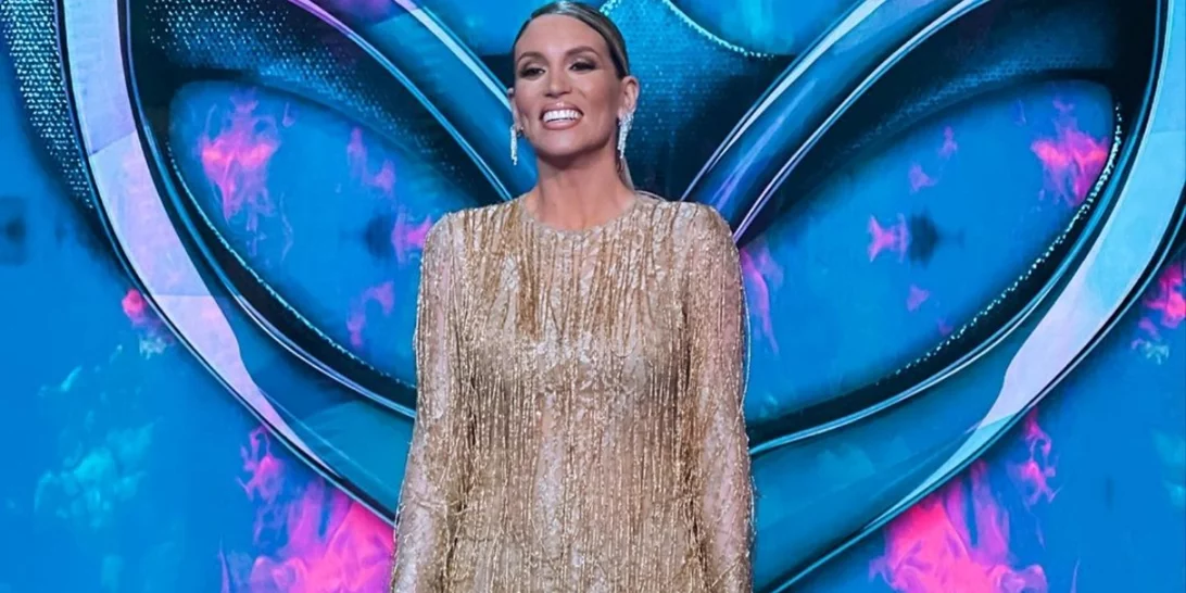 The Masked Singer | Η εντυπωσιακή εμφάνιση της Αθηνάς Οικονομάκου με Celia Kritharioti στην πρεμιέρα του show