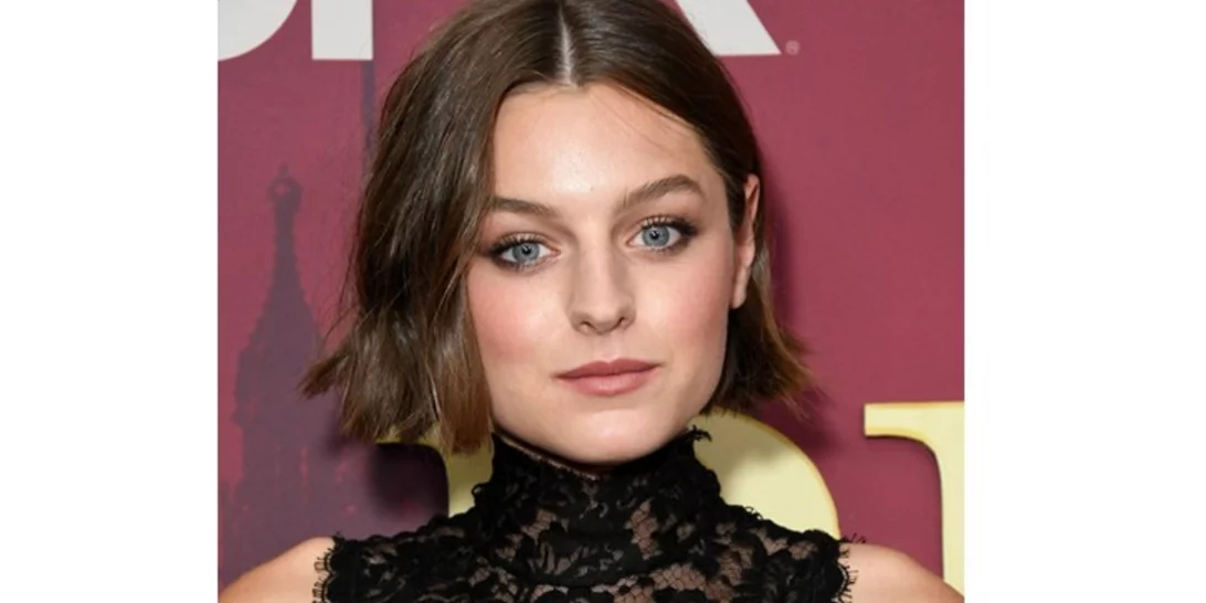 Emma Corrin | Το νέο επαγγελματικό της βήμα μετά το The Crown